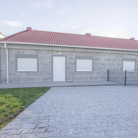 Holiday home Casas Mesao Frio By Guestify *