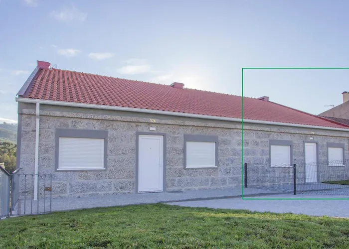 Casas Mesao Frio By Guestify ギマランイス